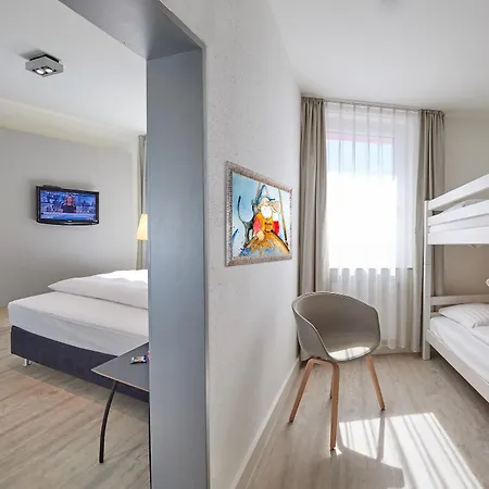 Hotel Amadeus 4*