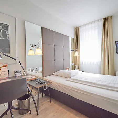 Amadeus Hotel Hannover